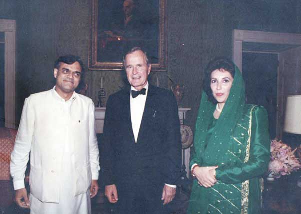 PakistanIcon 02 edited | Javed Jabbar from Narratives Magazine